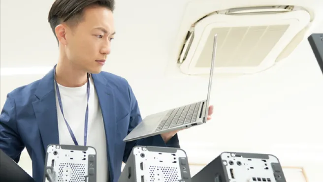 ヘルプデスクに向いてる人の特徴!未経験からエンジニアへの道の画像