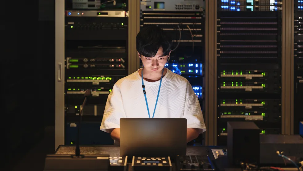 サーバーサイドエンジニアへ未経験から転職!可能性を広げる学習手順と戦略の画像